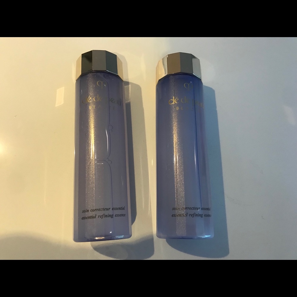 2*New Cle de peau Essential Refining Essence